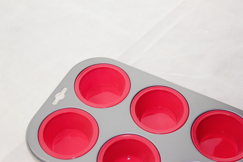 Silicone /Carbon Steel Molds Cake Pops, Silicone Bakeware 6 Cup Muffin Pan