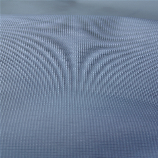 Water & Wind-Resistant Anti-Static Sportswear Woven Peach Skin 100% Striped Jacquard Polyester Fabric Grey Fabric Grey Cloth (63030H)