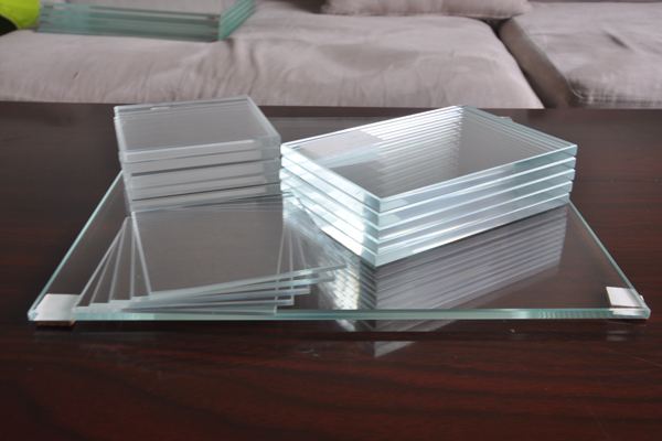 Super/White Clear/White Glass for Art Decorative/Furniture Glass