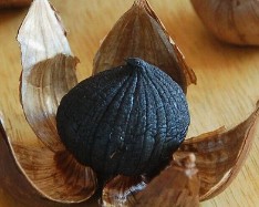 black garlic single solo clove black garlic