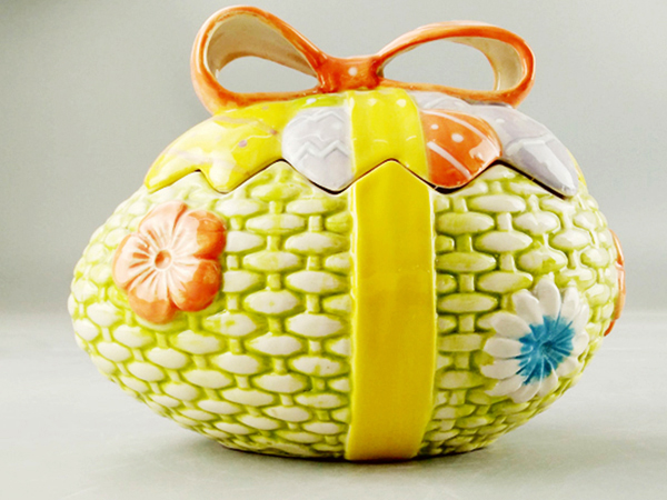 Easter Egg Shape Ceramic Cookie Jar for Home Decoration