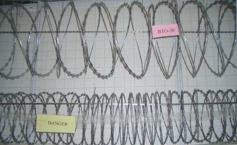 Razor Wire 10mtr Rolls Height of Coil 45cm