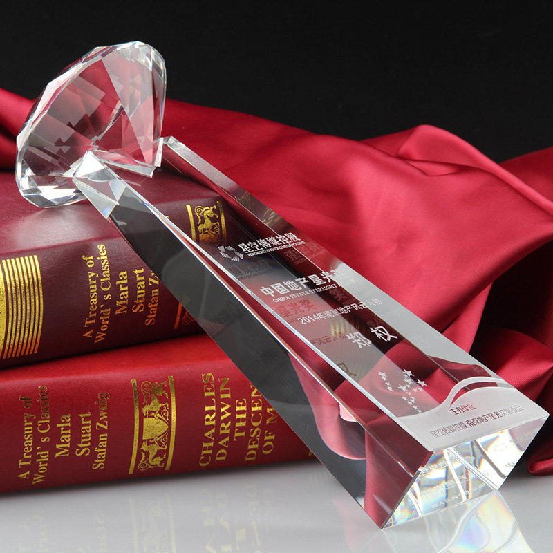 High-Grade Crystal Trophy with Diamond