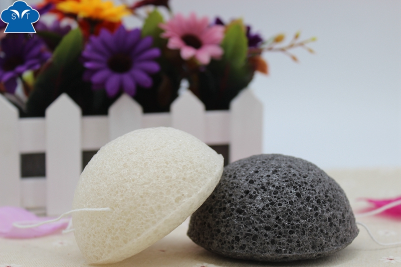 100% Natural Activated Charcoal Konjac Sponge for Skin Care