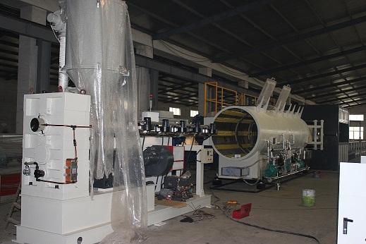 Plastic Extruder Machine HDPE Gas Water Pipe Extruder Machine