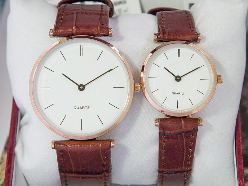 Simple Design Japan Movement Couple Gift Watch