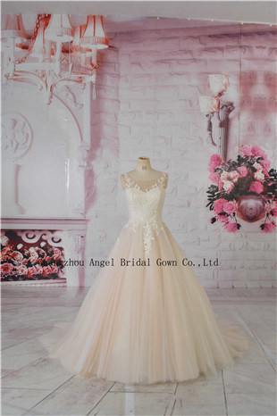 Glamorous Whole Piece Lace Bridal Gown Strapless Style