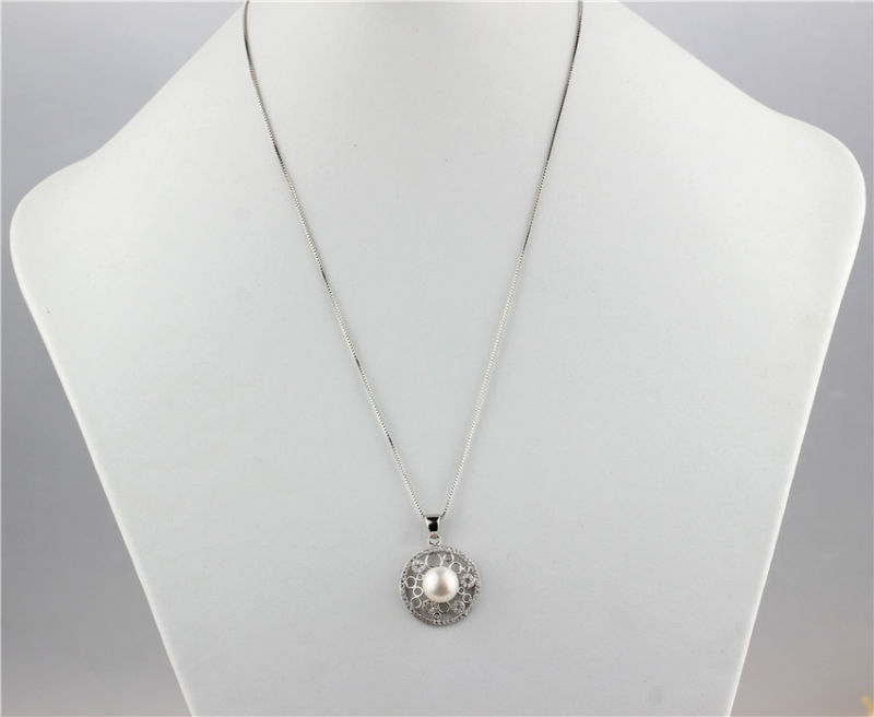 Traditional Freshwater Pearl Pendant Necklace Sterling Silver