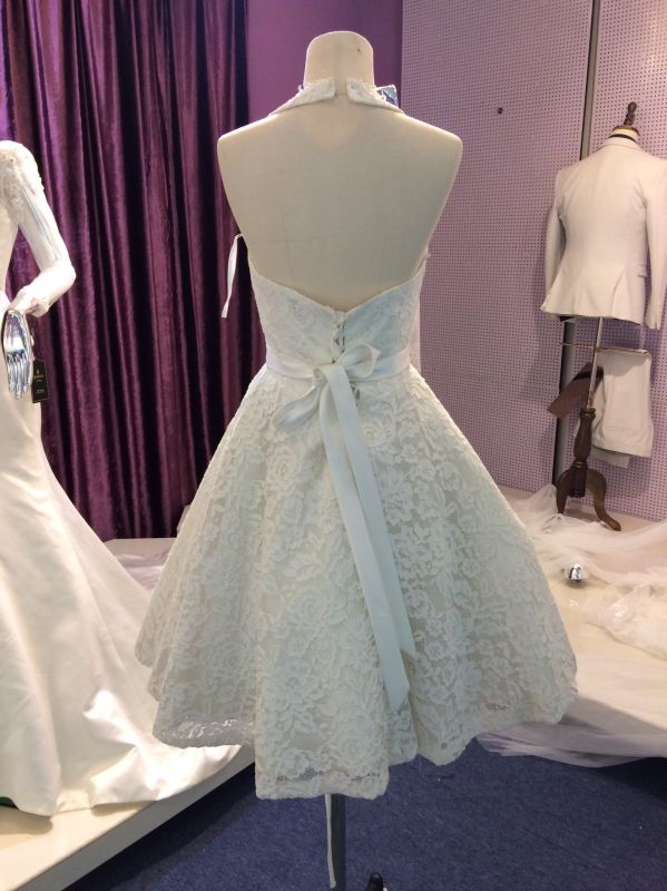 Top Sale Halter Short Ivory Lace Wedding Dress with Bow