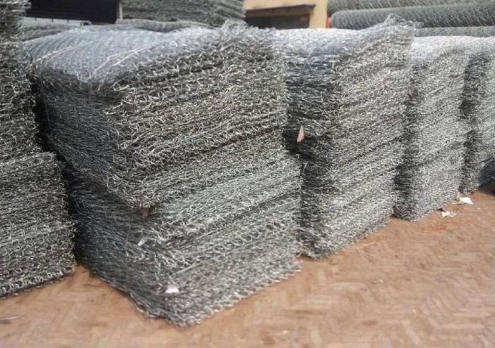 Galvanized or PVC Gabion Box Factory/Hexagonal Wire Netting/Stone Cage/Wire Mesh Fence