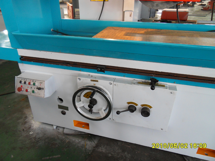 Surface Grinding Machine with Grinding Head Moving (M7150) Table Size 1250mm 1600mm 2000mm