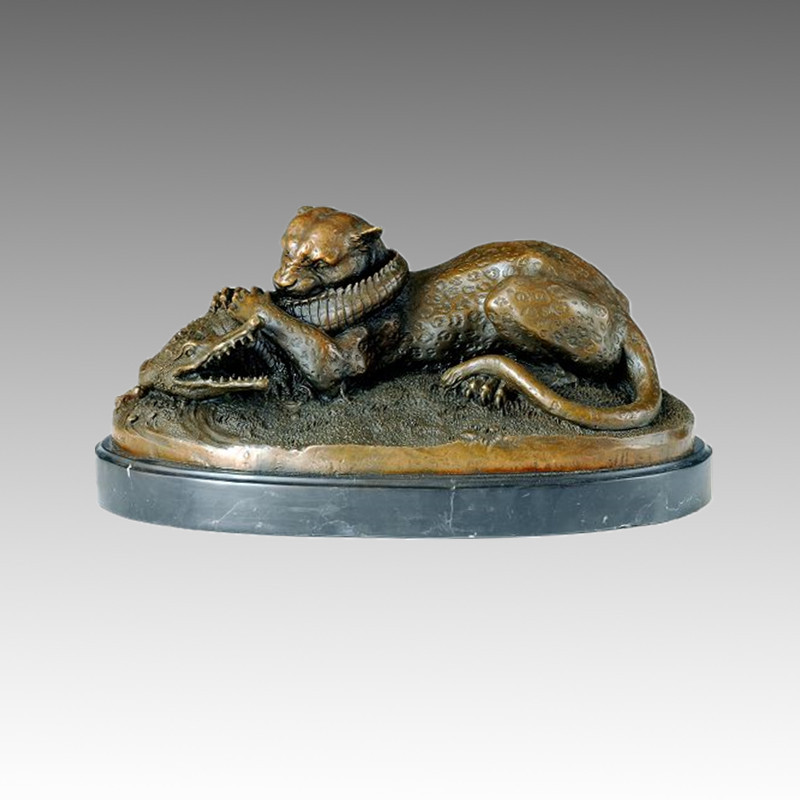 Animal Bronze Sculpture Tiger Devouring a Crocodile Brass Statue Tpal-069