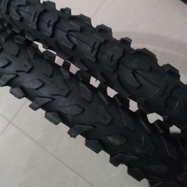 2017 High Quality Bicycle Tyre Natural Rubber Bicycle Tyre