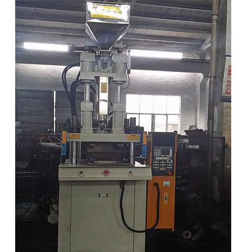 Ht-60 Vertical Hydraulic Injection Moulding Machine for Plug Cable