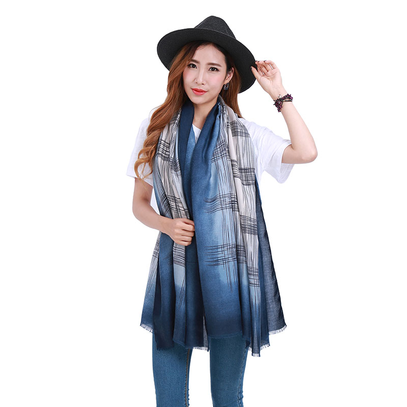 2016 New Design Gradient Color Polyester Scarf