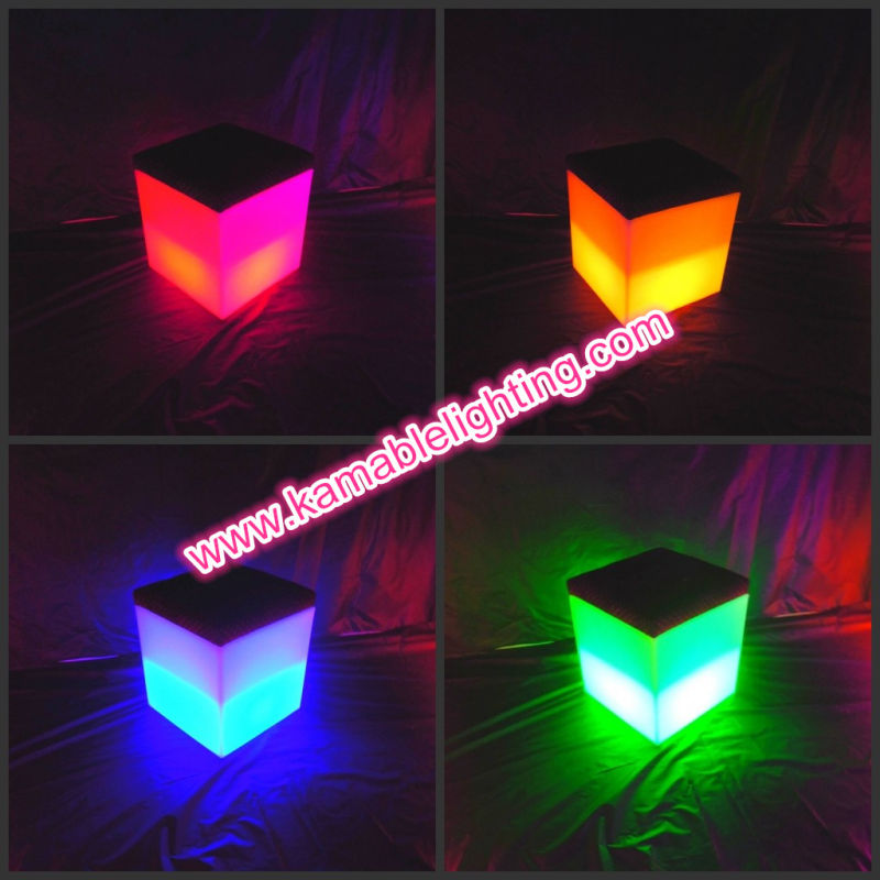 LED Cube with Cushion (B005)