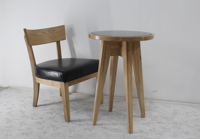 Wooden Furniture Modern Design Solid Wood Chairs with Leather Soft