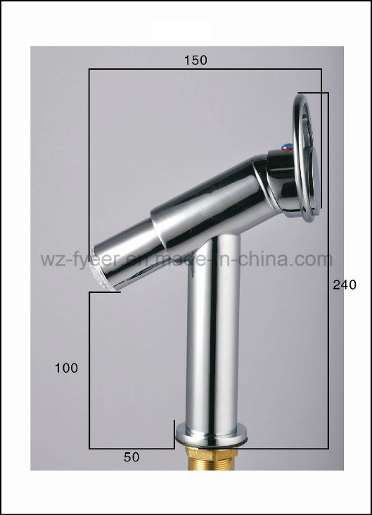 New Design Single Ring Handle LED Brass Basin Faucet (QH0618F)