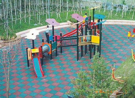 Outdoor Rubber Floor Tile Interlocking Rubber Floor Tile Playground Rubber Flooring