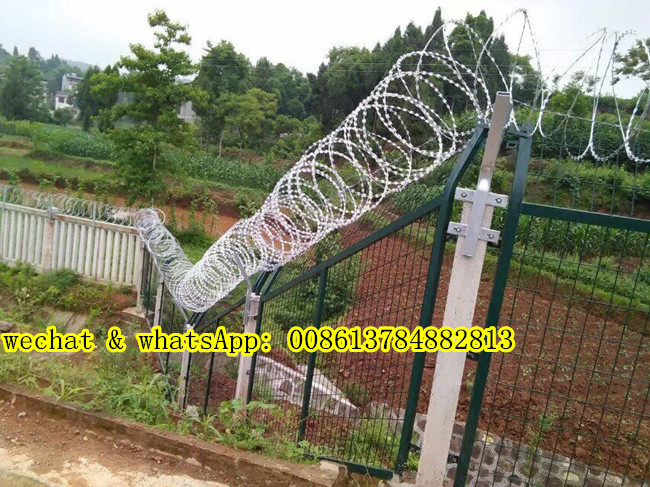Ss 304 Concetina Razor Barbed Wire Fence- Bto 22