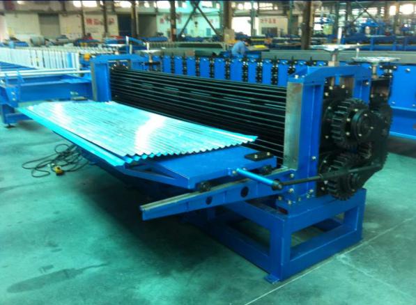 Material Thickenss 0.18-0.4mm Barrel Horizontal Corrugated Roof Sheet Roll Forming Machine