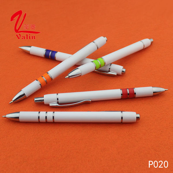 Fluent Ballpoint Writing Pen Wholesale Plastic Pen on Sell