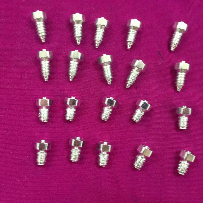 Different Size Tyre Studs of Cemented Carbide From Zhuzhou