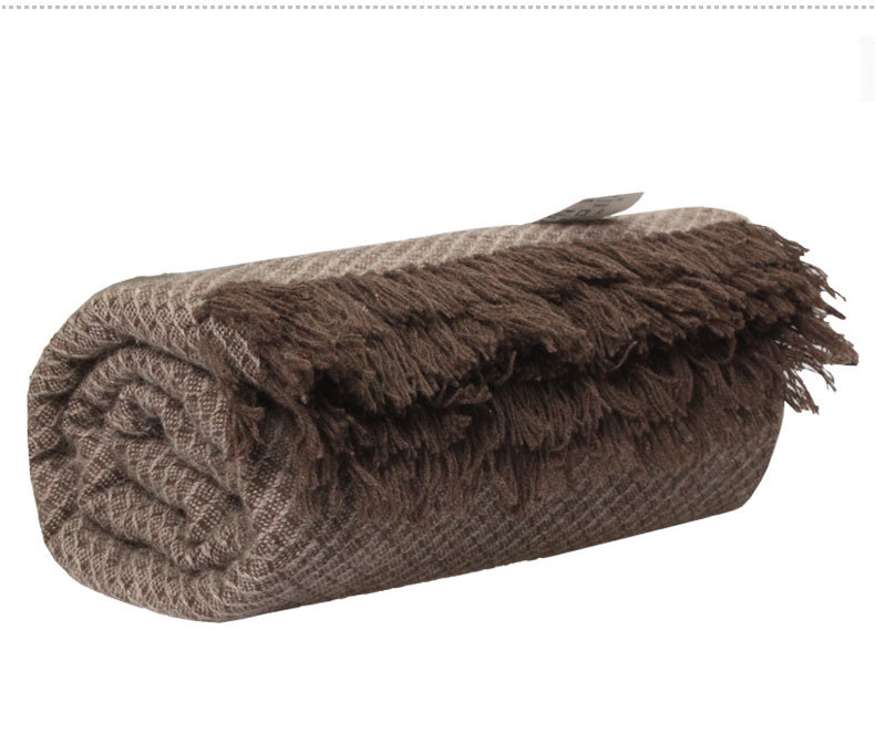 682015 Luxury 100% Yak Jacquard Blanket