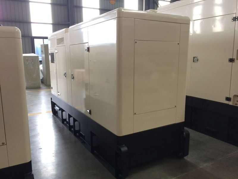 88kVA 70kVA Standby Rate Soundproof UK Pakins Engine Diesel Generator