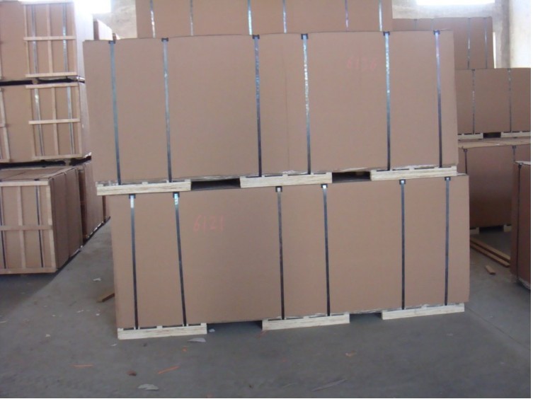 Peri Quality Film Faced Plywood Poplar Core Brown Film