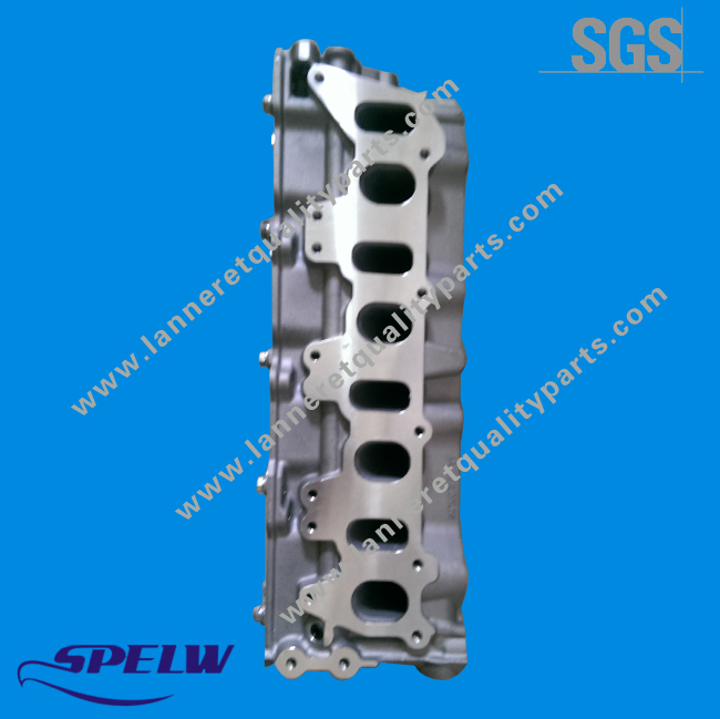 908609 Complete Cylinder Head for Toyota Atleon/Cabstar