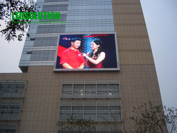 Indoor & Outdoor LED Screen