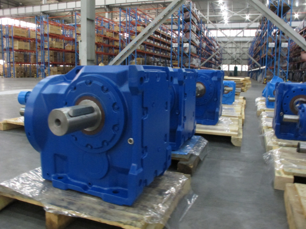 K Series Helical-Spiral Bevel Gearbox with Ae Input Shaft