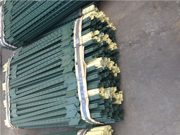 Hog Wire Fence Panels