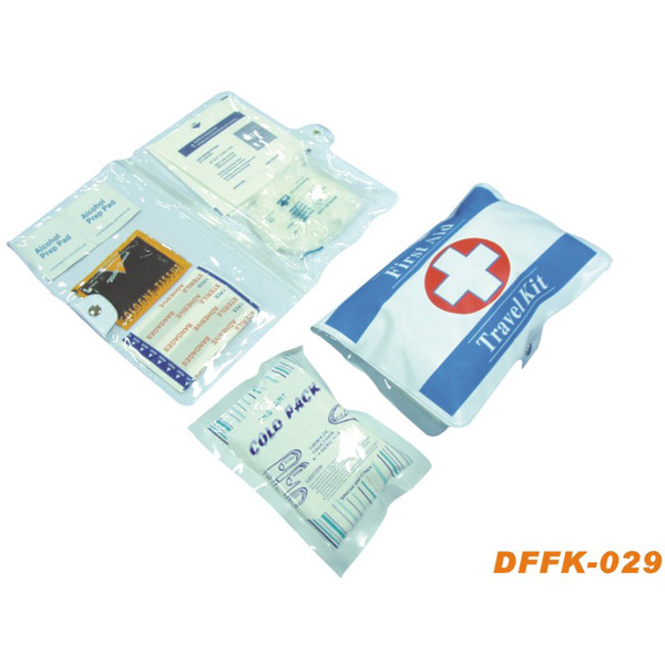 Travel First Aid Kit with Simple Eauipment (DFFK-029)