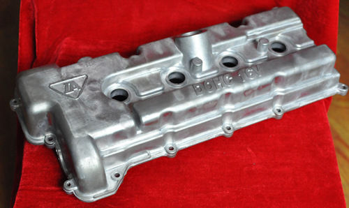 Aluminum Die Casting Parts of 4-Cylinder Engine Cover