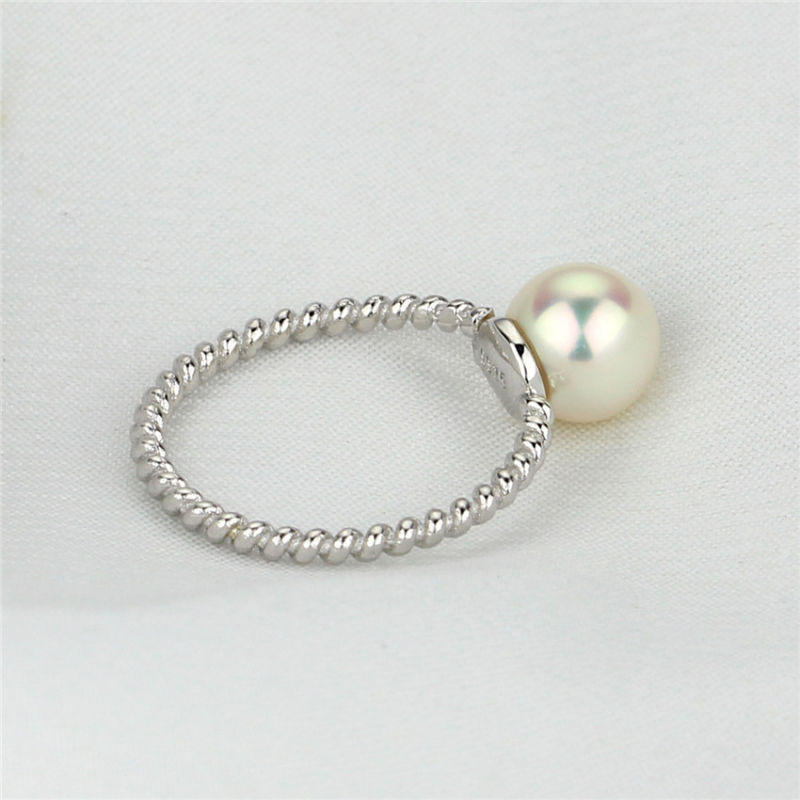 Simple Classical Freshwater Real Lady Pearl Ring