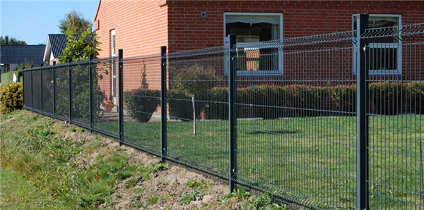 Black Welded Wire Mesh Fence for Backyard