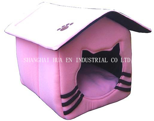 New Design Tent Shape Plush Dog House (HN-pH343)