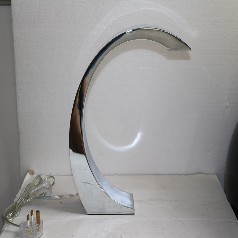 Modern Simple Hotel Decorative LED Chrome Arch Bedside Table Wall Lamp