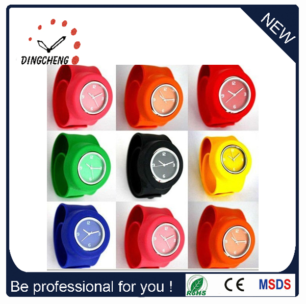 Silicone Band Vintage Wrist Rubber Quartz Watch (DC-1033)