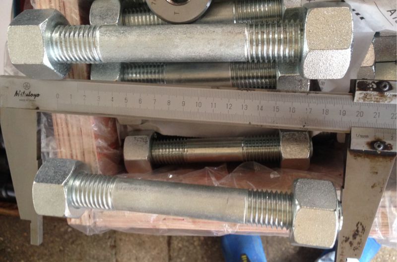 ASTM-A193 Gr B7, Tuercas ASTM-A194 Gr 2h, Stud Bolt, Galvanizado Esparragos