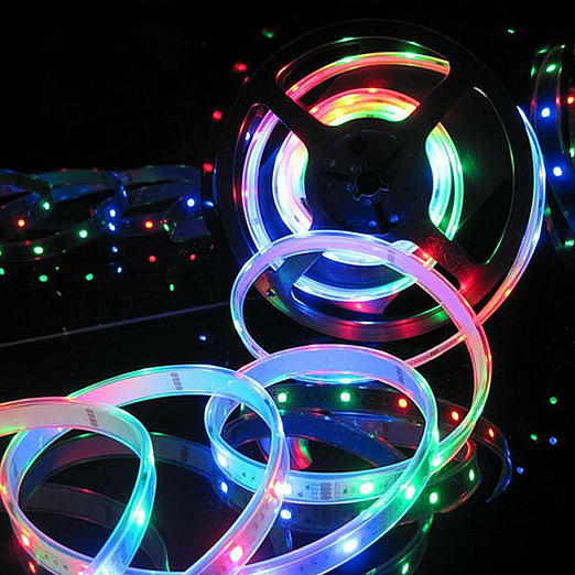 20-22 LM/LEDs 5050 LED Warm White Outdoor LED Strip