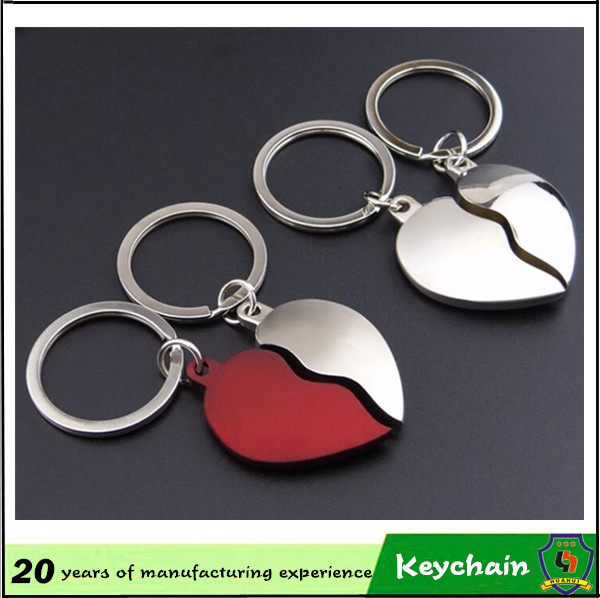 Promotional Gift Heart Part Keychain for Lovers