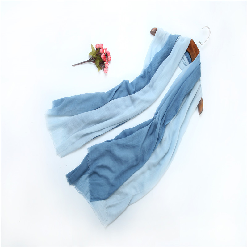 Polyester Colorful Scarf Voile for Lady Headscarf Muslim Textile Fabric