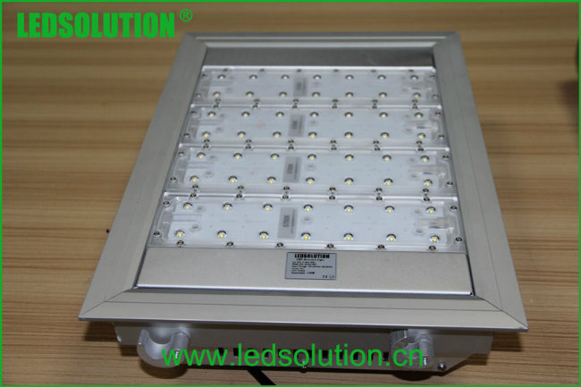 IP66 Outdoor LED Recessed Light for Gas Station Lighting