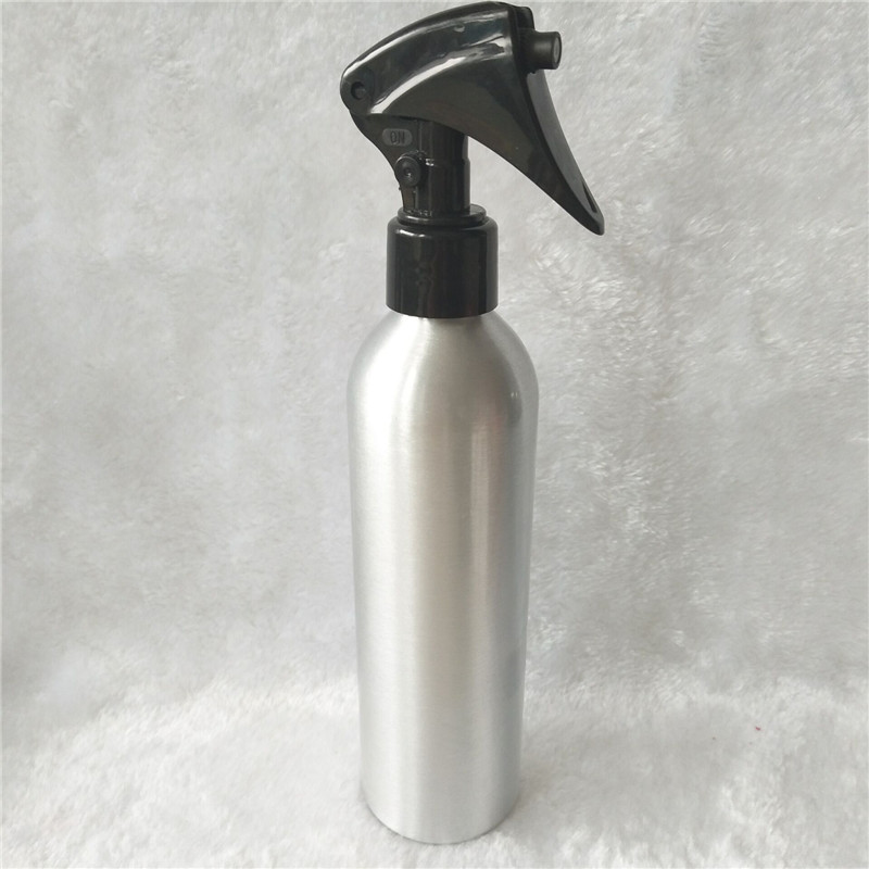 250ml Silver Aluminum Bottle with Black Plastic Trigger Sprayer