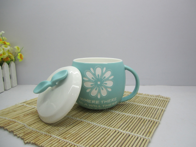 Ceramic Matt Glaze Mug with Lid