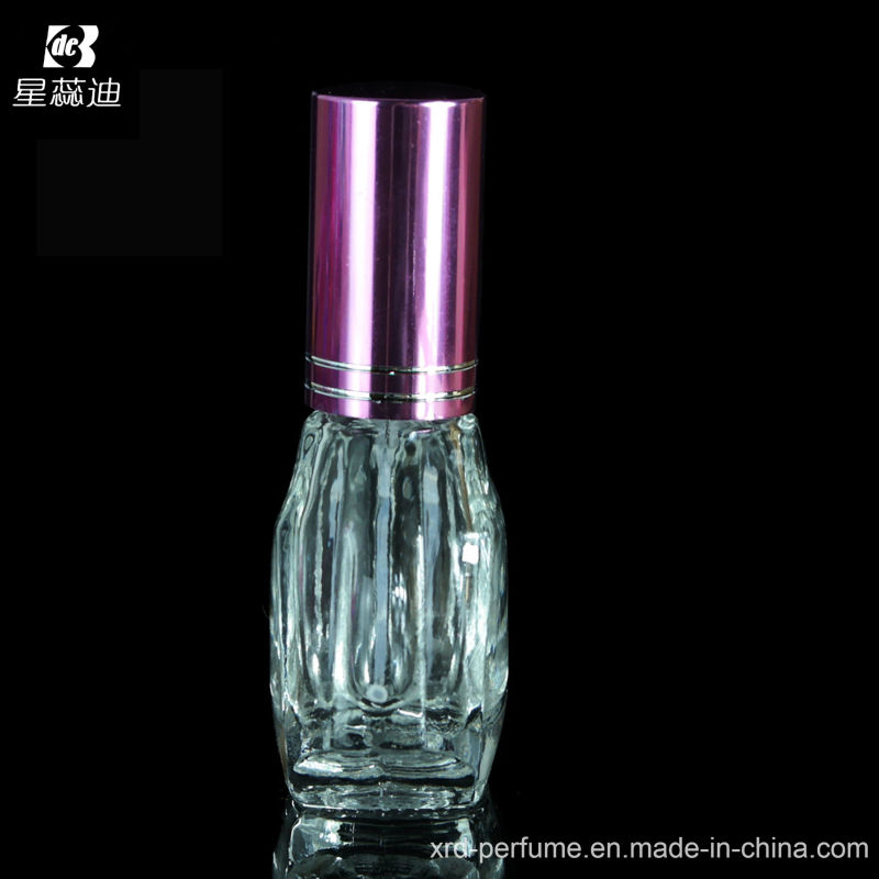 Factory Price Fashion Design Customized Cosmetic Bottle (XRD016)