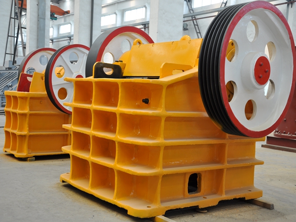 China Large Capacity Jaw Crusher, Stone Crusher for Quarry Use